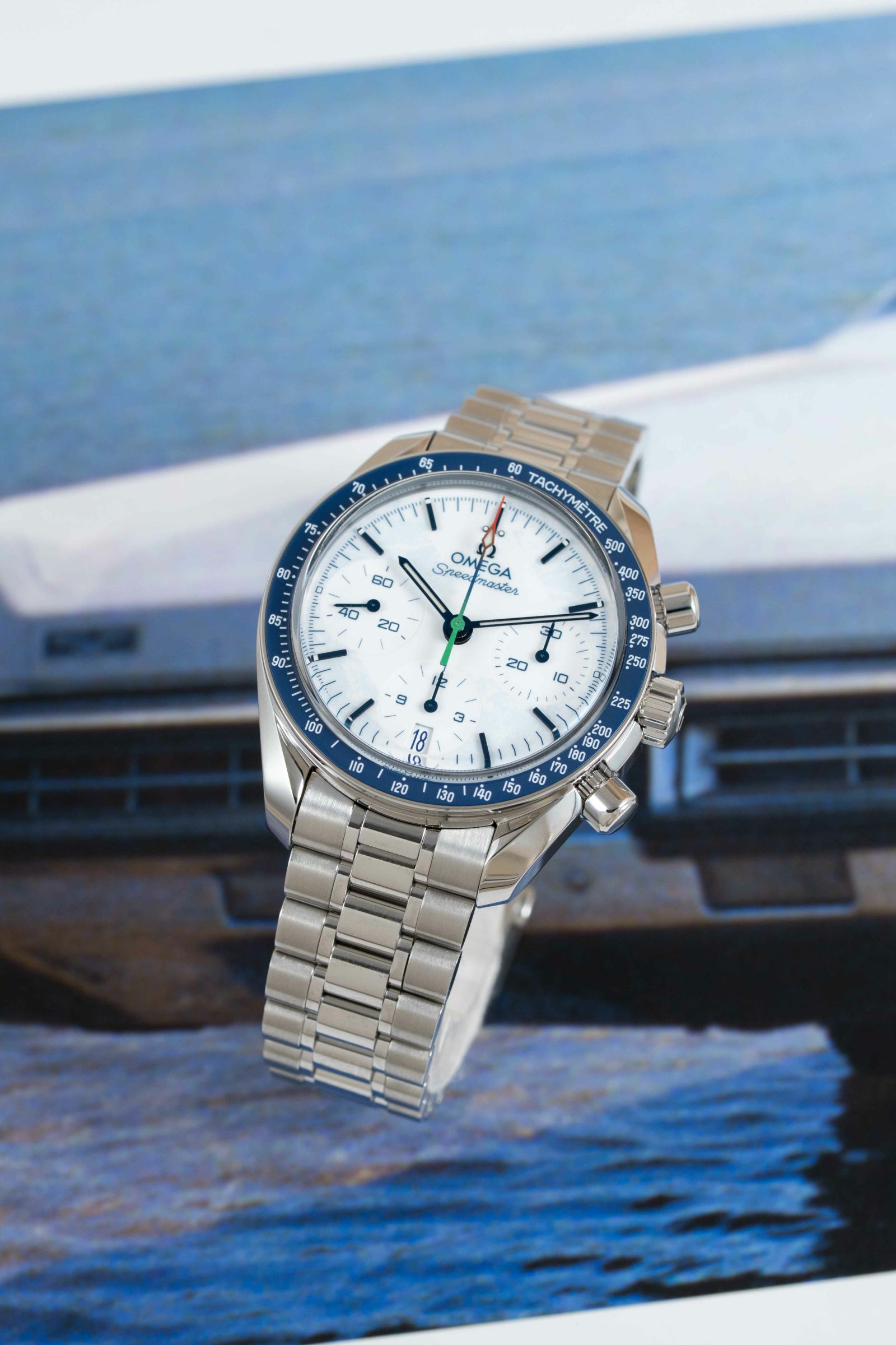 新品】 オメガ 時計 スピードマスター 38 ミラノ・コルティナ2026